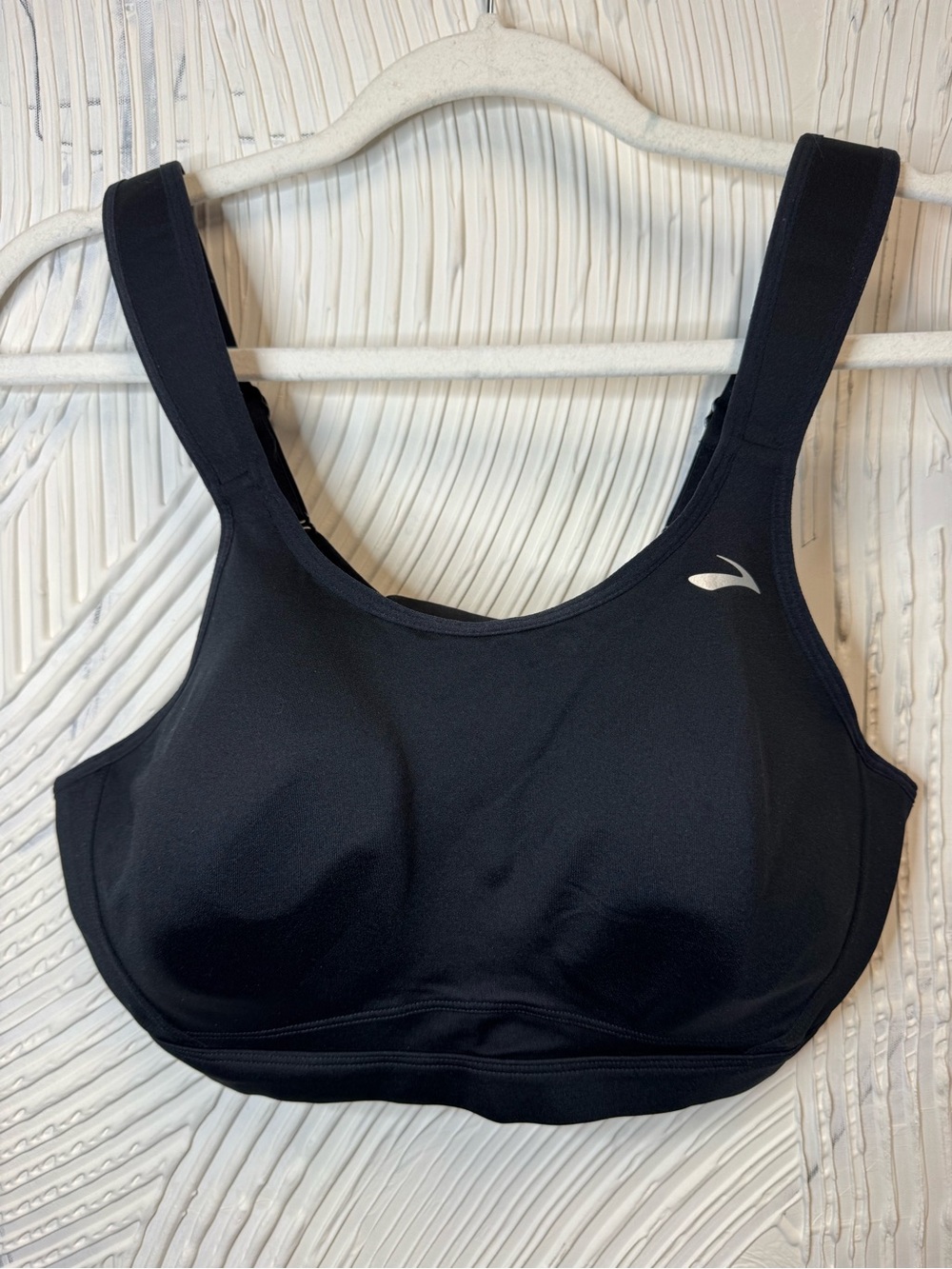 Brooks Black High Impact Support Sports Bra with Wide Straps